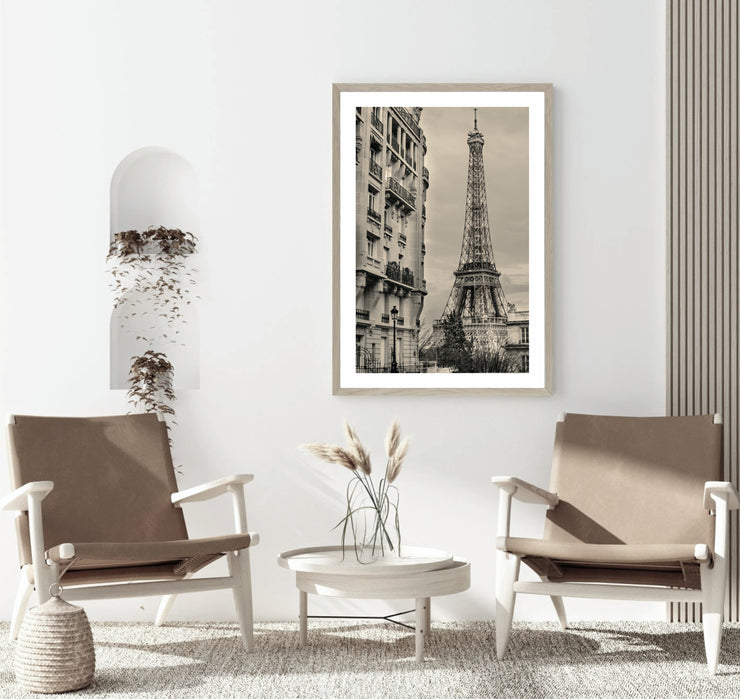 Eiffel Tower Poster - Paris Print - Fashion Wall Art - Fashion Print - Home Decor - Housewarming Gift - Instant Download - Printable - High Resolution 300 DPI